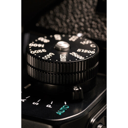 Nikon Zf Mirrorless Camera with 40mm f/2 (SE) Lens Kit