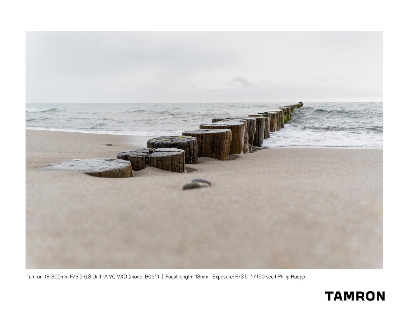 Tamron 18-300mm f/3.5-6.3 Di III-A VC VXD Sony E