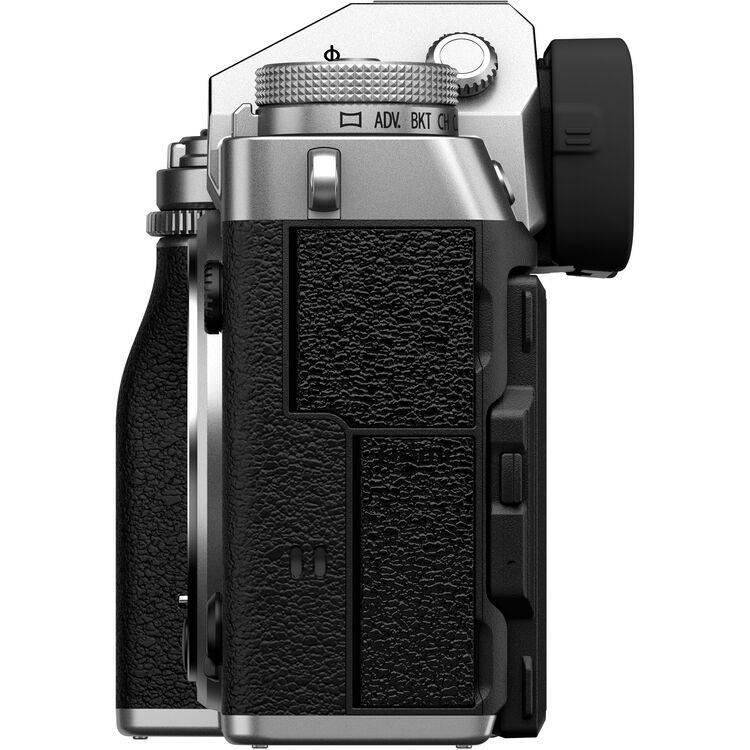 FUJIFILM X-T5 Mirrorless Camera with XF 16-50mm F2.8-4.8 R LM WR Lens (Silver)
