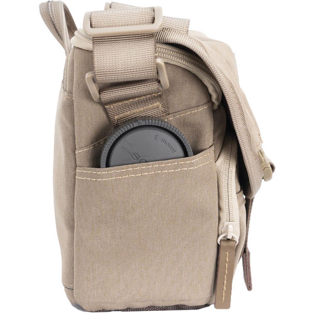 Vanguard VEO RANGE 21M Small Messenger Camera Bag (Tan)