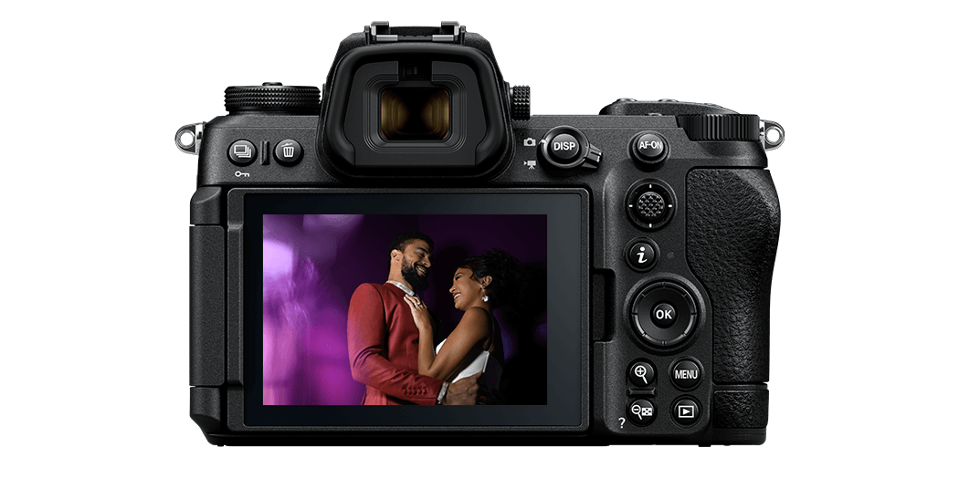 Nikon Z6 III Mirrorless Camera with Nikkor Z 24-70mm f/4 S Lens