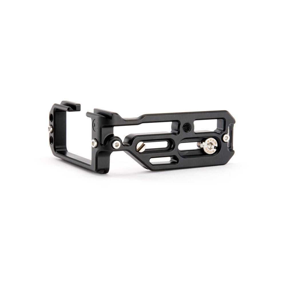 3 Legged Thing Roxie-B L-Bracket for Canon EOS R5 and R6 (Darkness Series Limited Edition Matte Black)